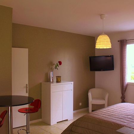 Le Haras Du Favry Apartment Palinges Luaran gambar